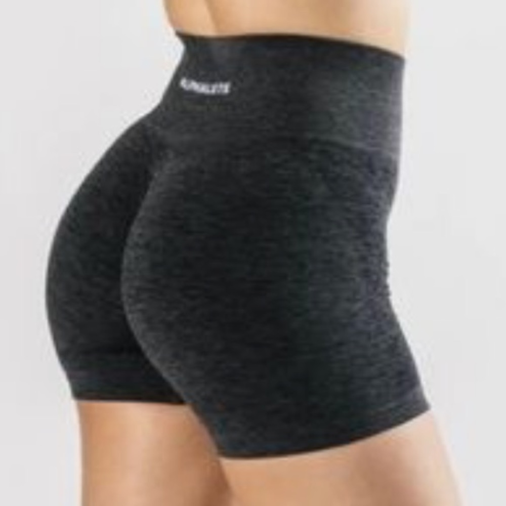 Alphalete Amplify Shorts